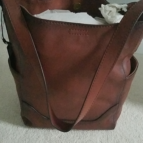 SOLD NWT Frye Leather slide pocket hobo purse - Picture 7 of 8